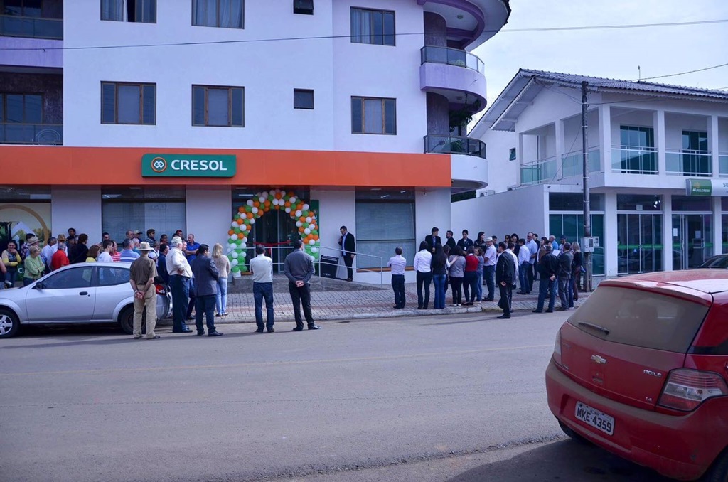 Ir para  <p><big>No dia 30 de junho, a Cresol Tangar&aacute; inaugurou um novo Posto de Atendimento na cidade de Ibiam (SC), que passa a integrar a &aacute;rea de abrang&ecirc;ncia da Cooperativa que j&aacute; contava com...